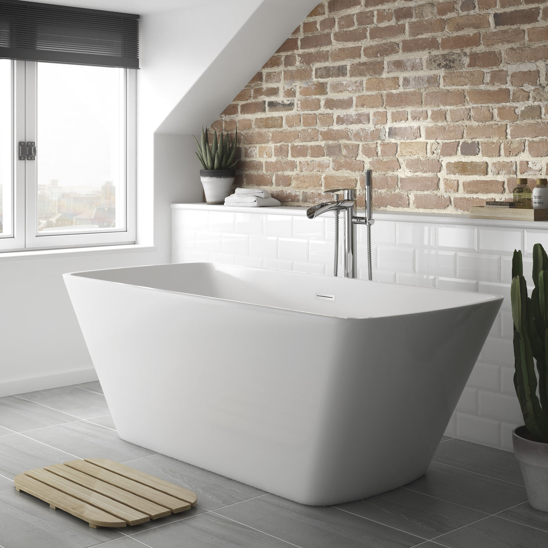 Should I Get Rid Of My Bath For A Shower?